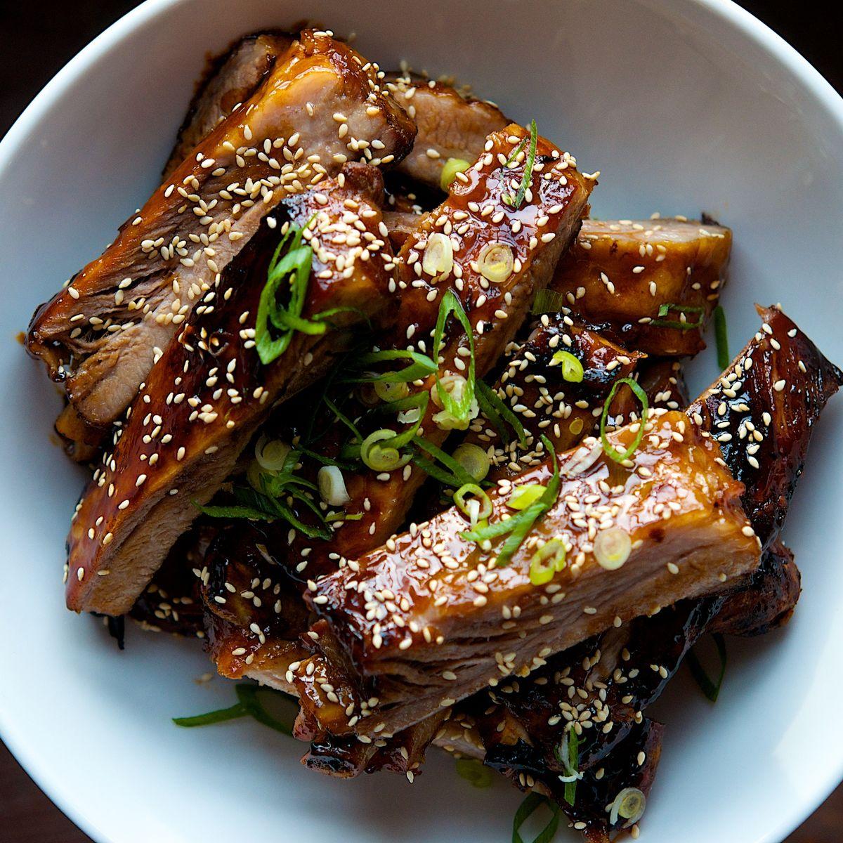 food52.com/recipes/25907-chinese-chinese-style-honey-hoisen-sticky-ribs